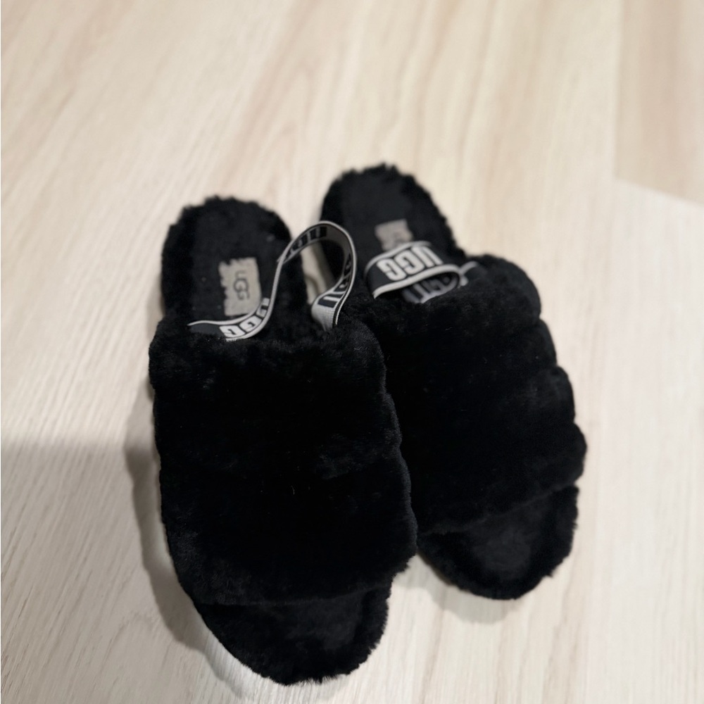 Ugg sandal Slippers
